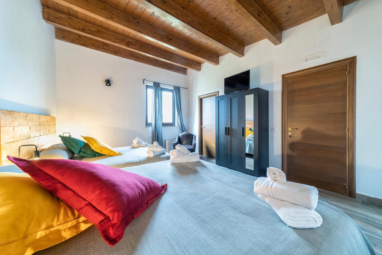 Agriturismo Tenuta Del Grillaio Аккуавіва-делле-Фонті Екстер'єр фото